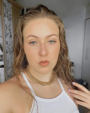 Miliakinson from Derbyshire,United Kingdom